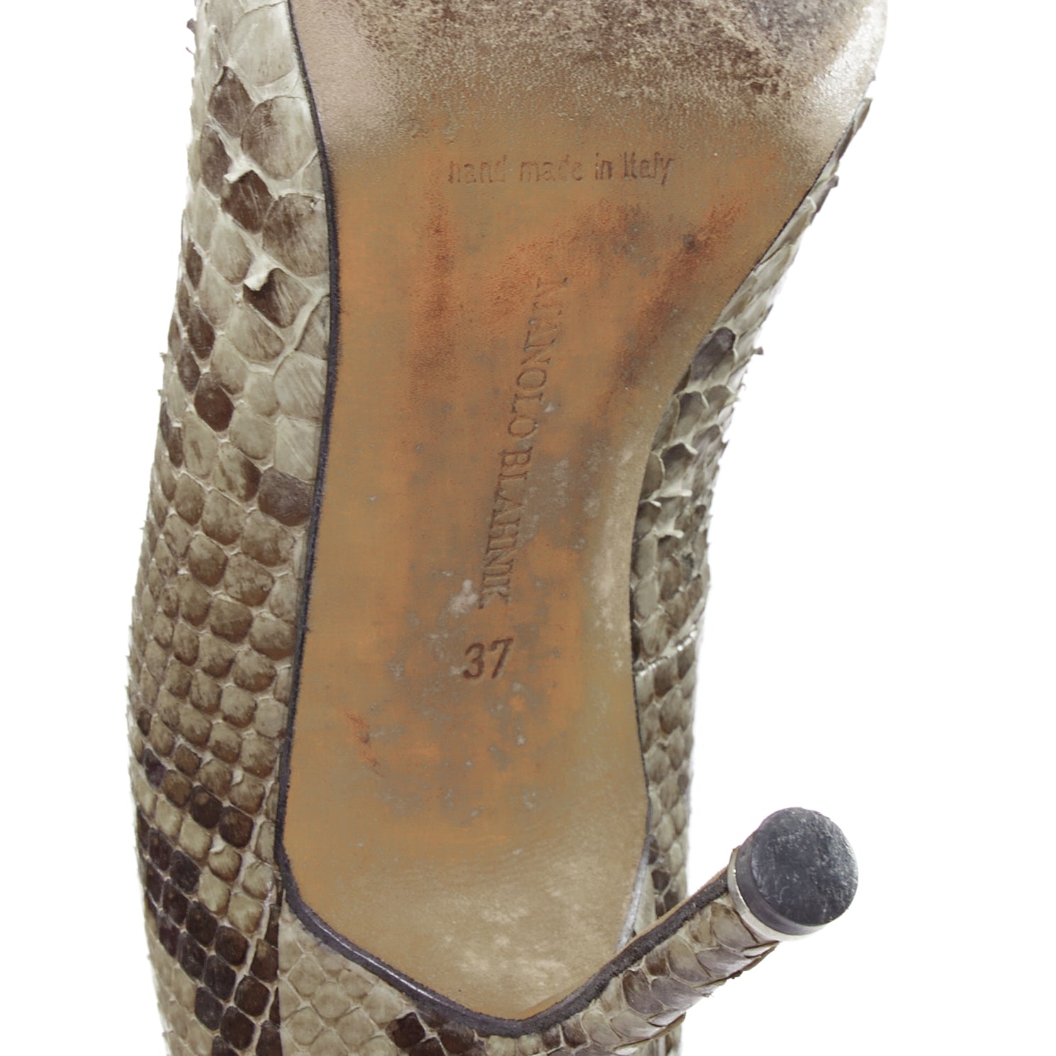 Manolo Blahnik Rose Applique Pumps - Image 12