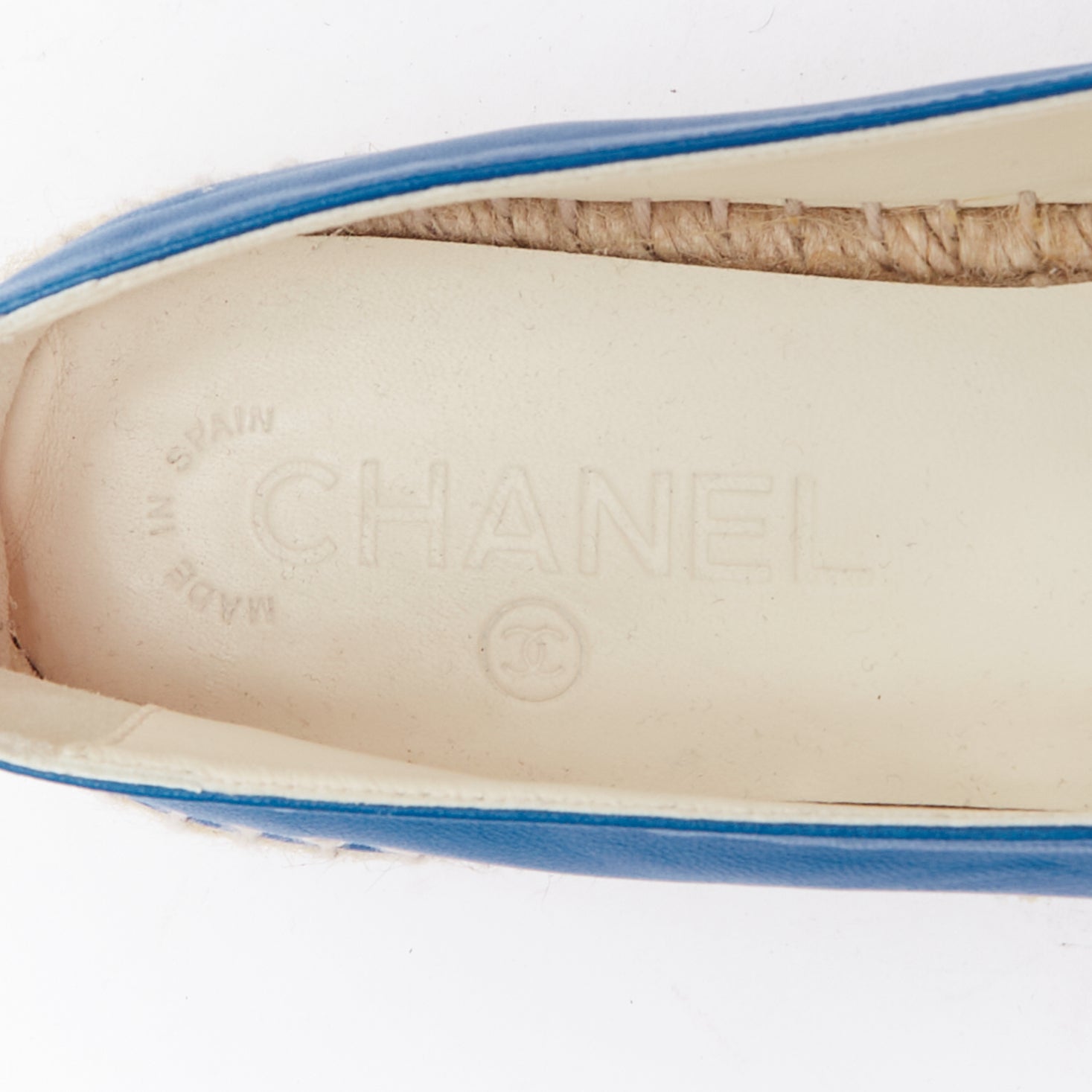 Chanel Striped Fringe Shoes - Image 11