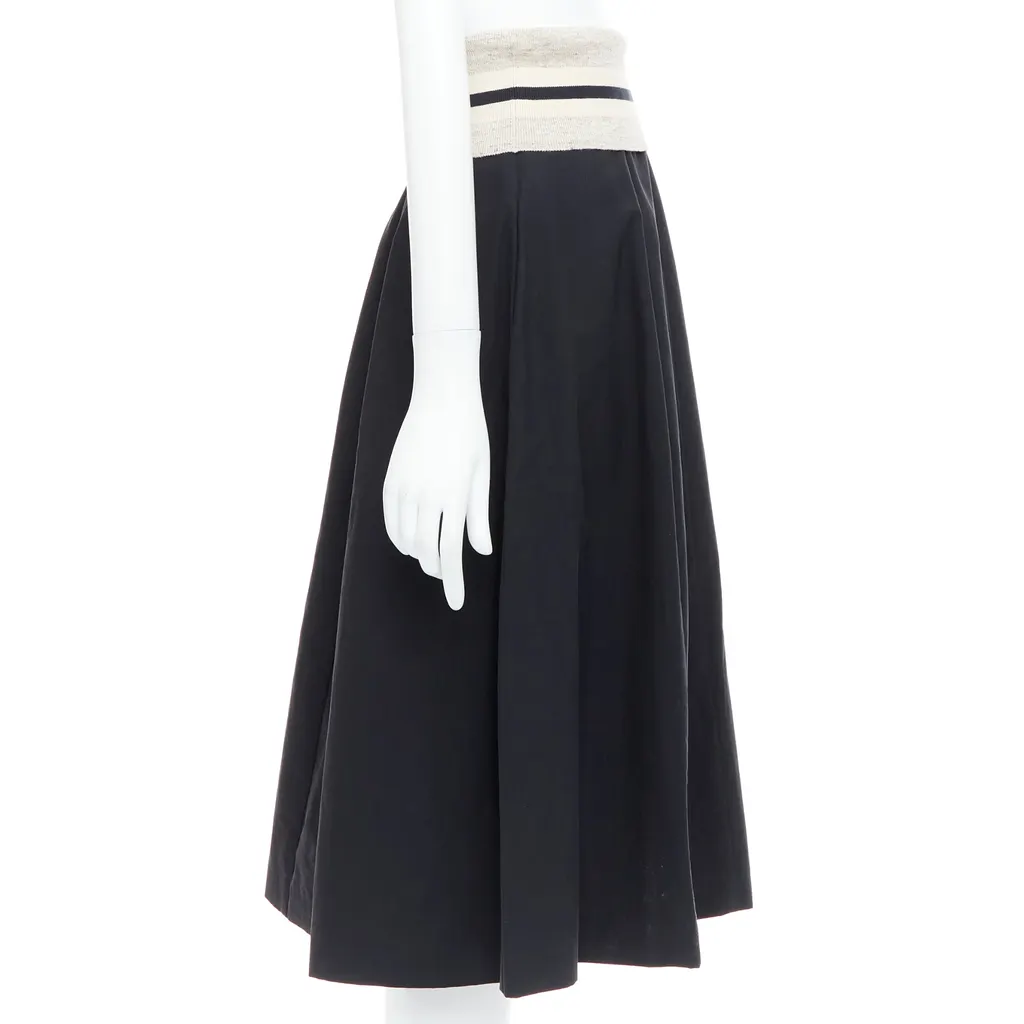 Brunello Cucinelli Foldover Waist Skirt Black Cotton Very good - Model View