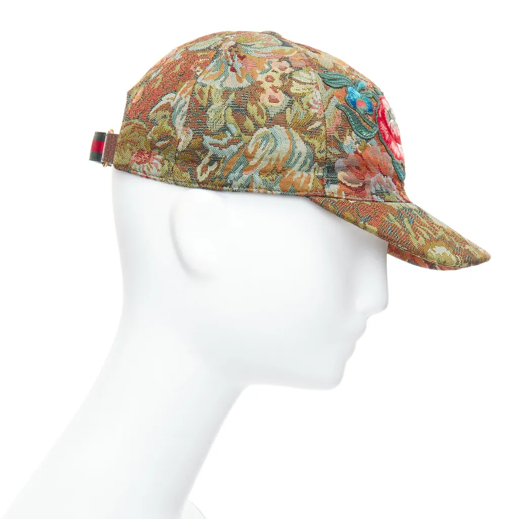 Gucci Floral Baseball Cap Green Polyester Never worn - Model View
