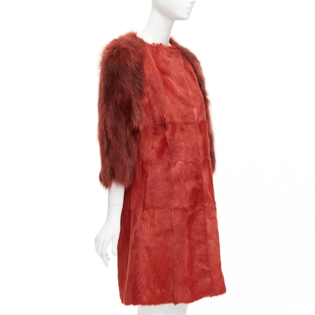 Giambattista Valli Red Patchwork Fur Coat Red Fur Never worn - Model View