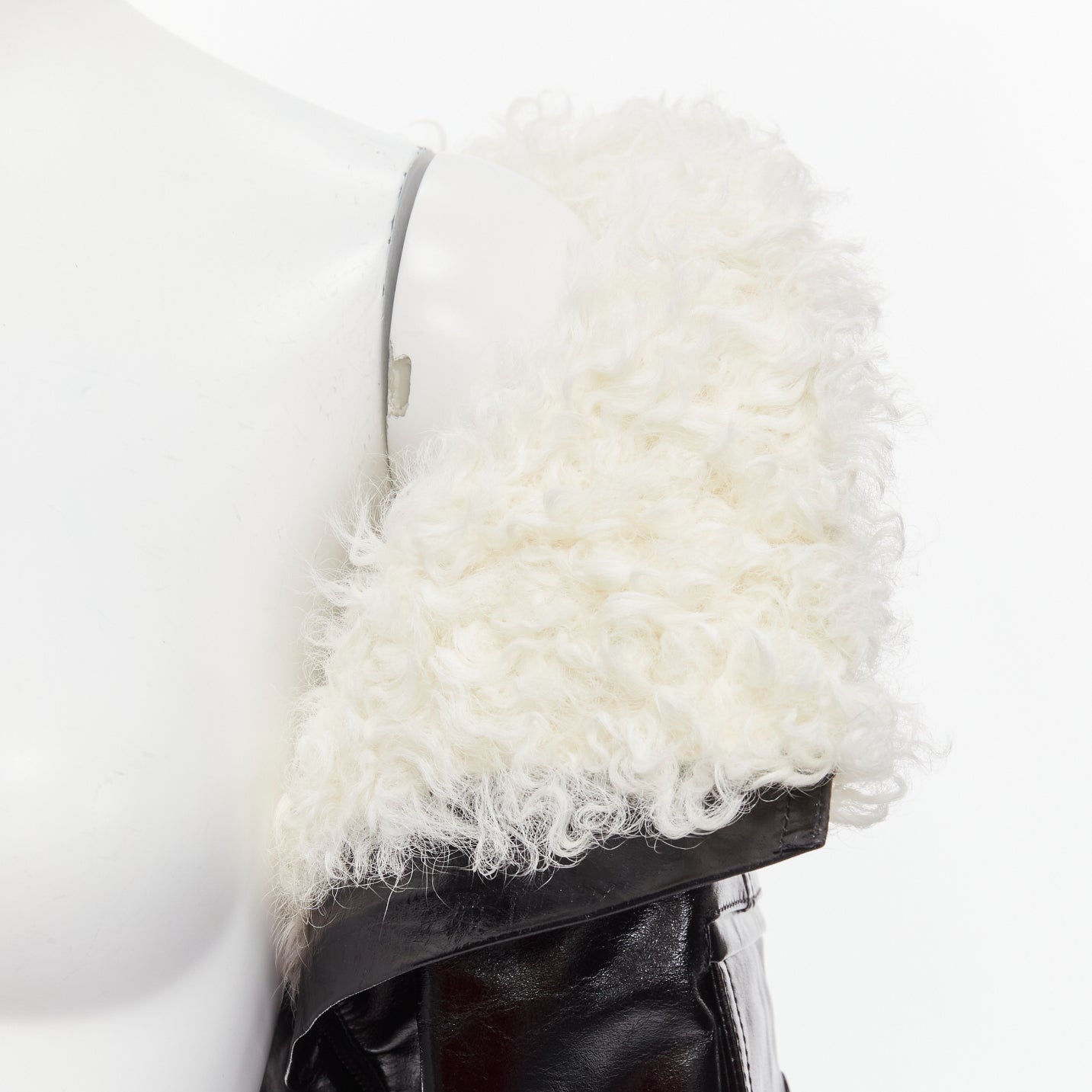 Saint Laurent Black Shearling Foldover Jacket - Detail 2