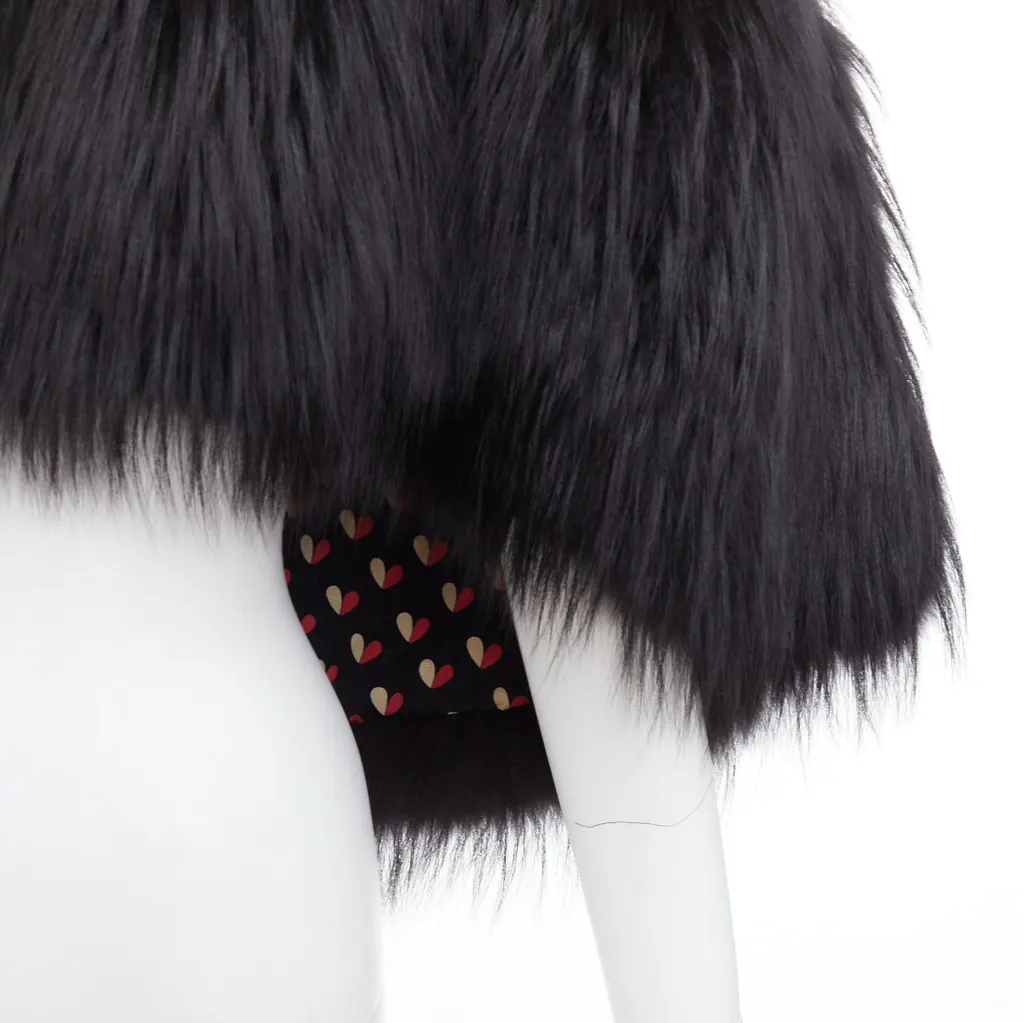 Louis Vuitton Black Fox Fur Cape Black Fur Very good - Back View