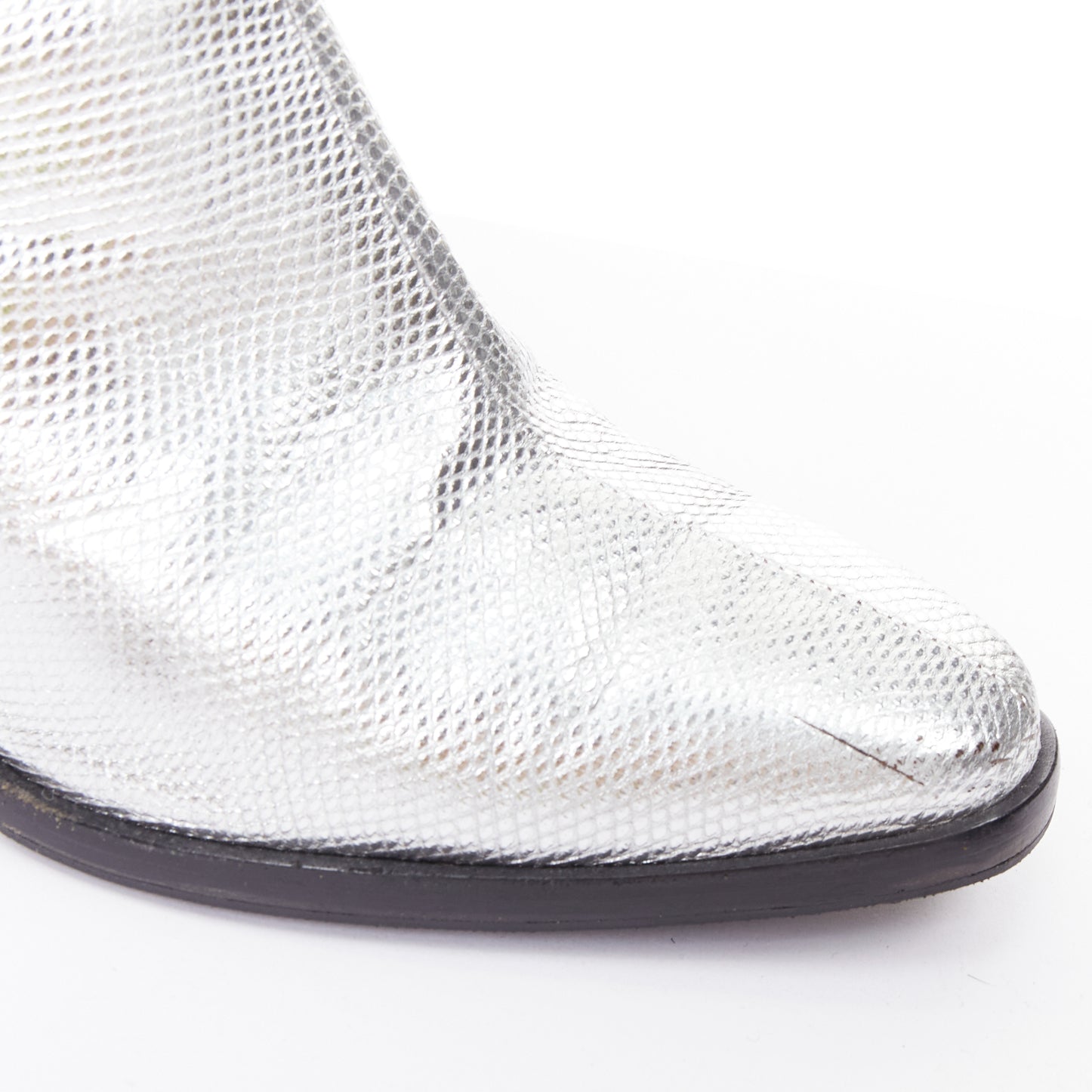 Roger Vivier Cone Heel Point Boots - Detail 2