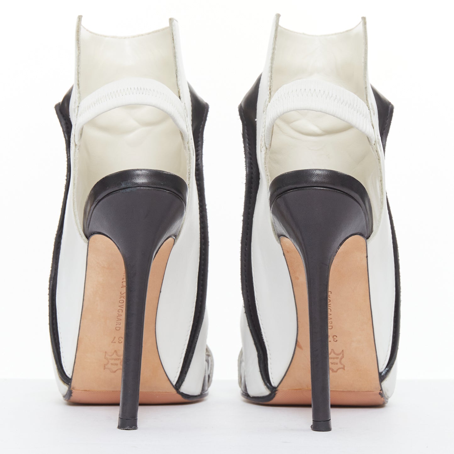 Camilla Skovgaard Ridged Cutout Sandals - Side view