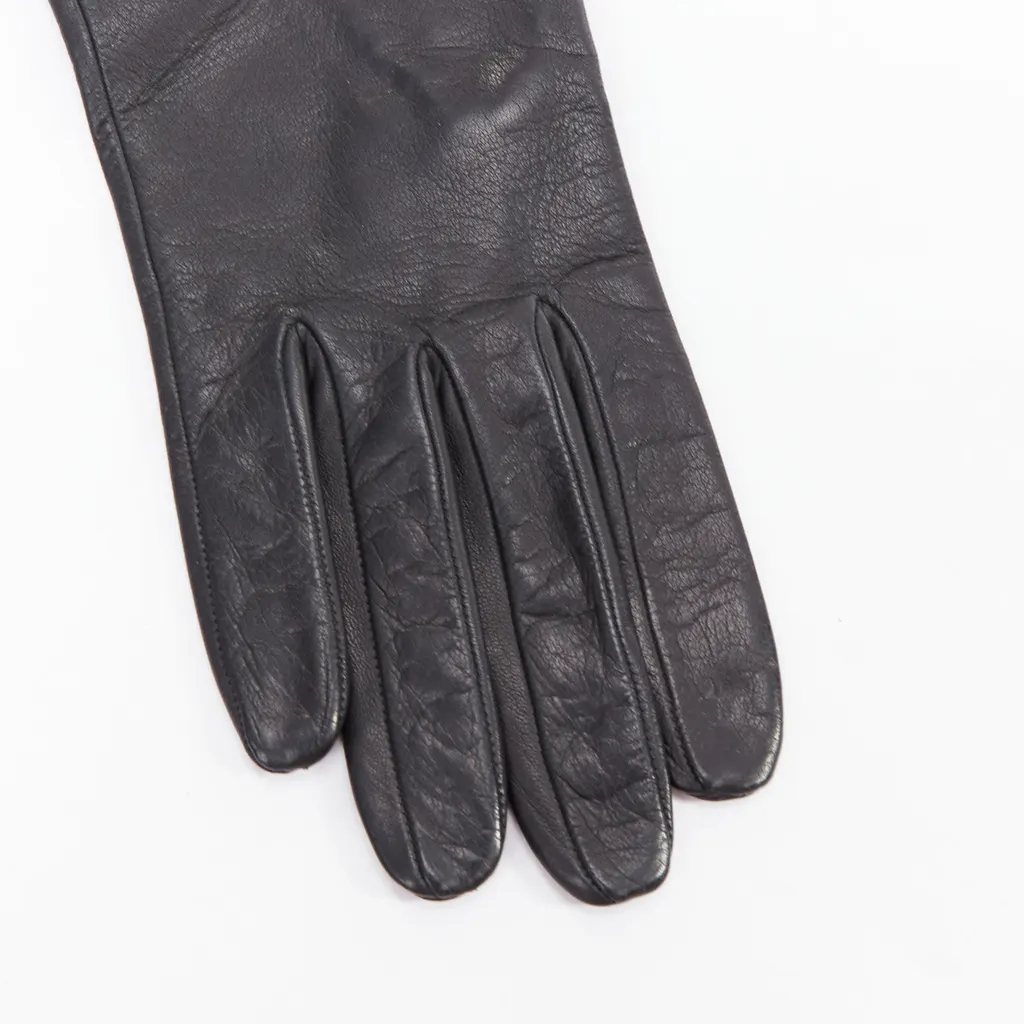 Louis Vuitton Suede Topstitch Gloves Black Leather Very good - Model View