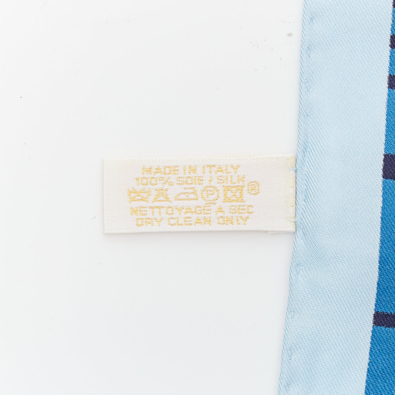 Cartier Leopard Ring Scarf - Image 11