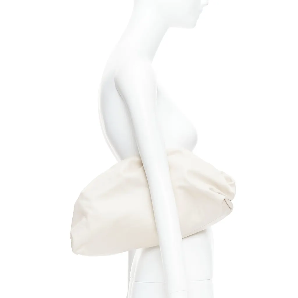 Bottega Veneta Pouch Ecru Leather Very good - Back View