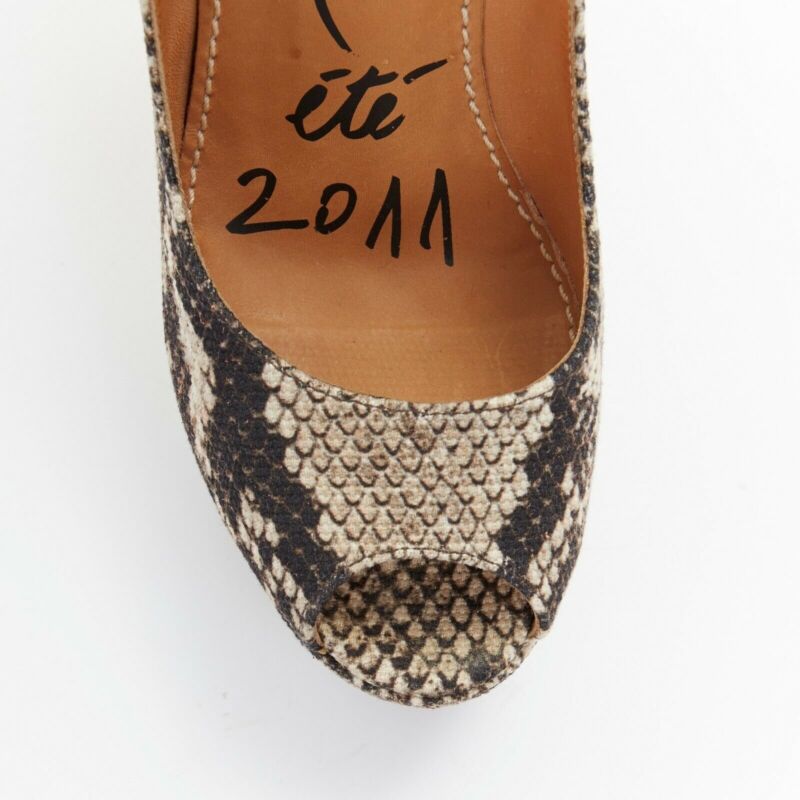 Lanvin Ribbon Strap Heels - Detail 1