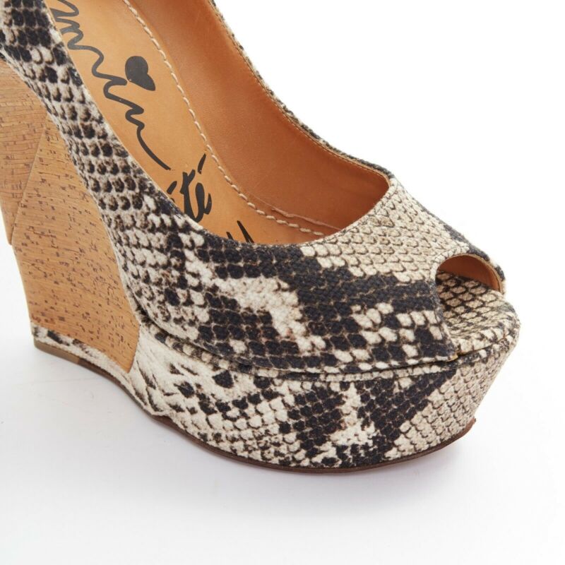 Lanvin Ribbon Strap Heels - Detail 2