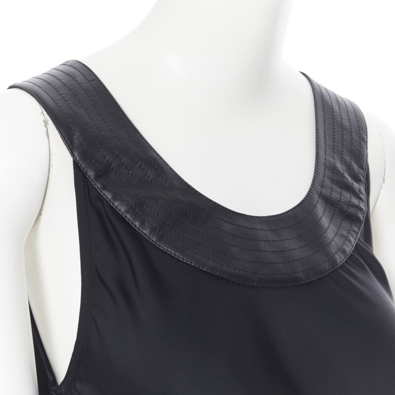 Victoria Beckham Satin Collar Dress - Detail 2