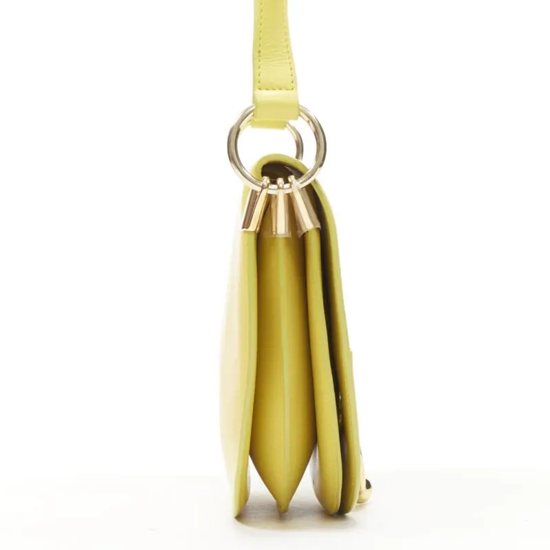 JW ANDERSON East West Basket Yellow Leather Very good - Model View