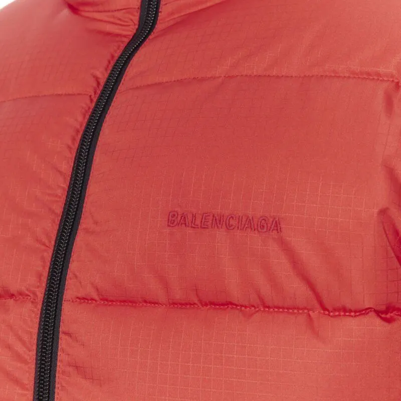 Balenciaga Cropped down puffer Red Polyamide Never worn, with tag - Back View