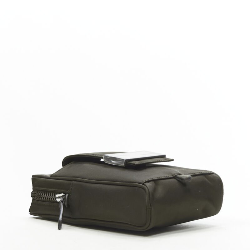 Fendi Gradient FF Crossbody Bag - Detail 1