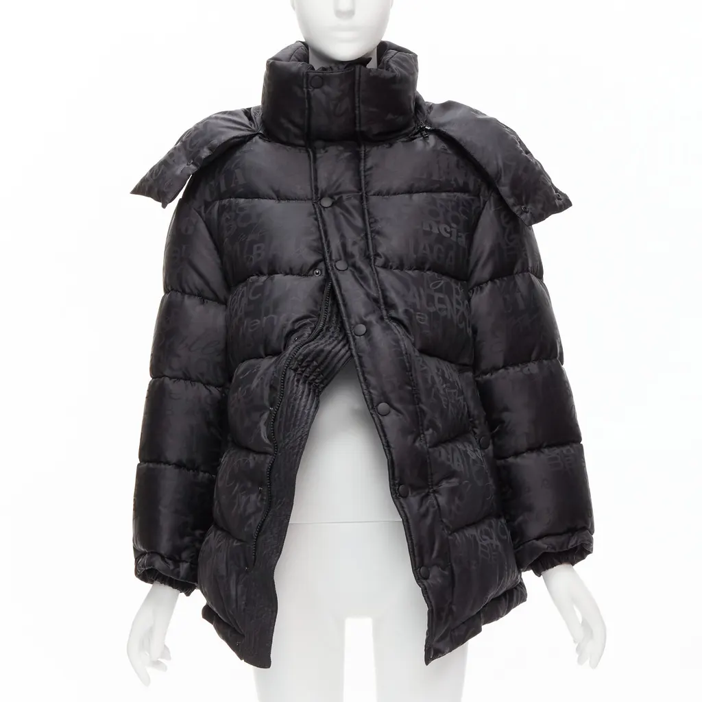 Balenciaga Black Swing Puffer Black Polyester Never worn, with tag - Front View