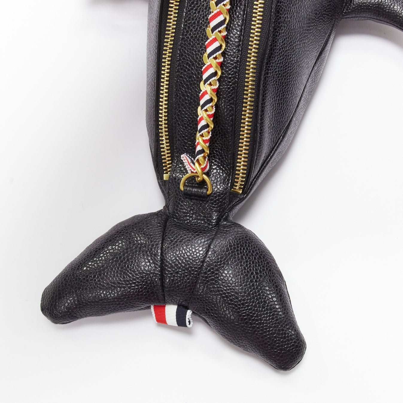 Thom Browne Dolphin - Detail 2