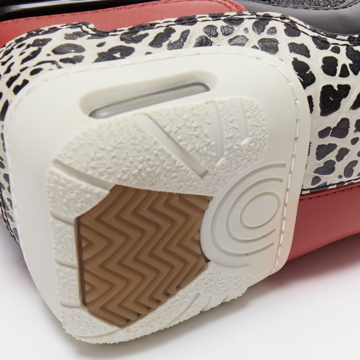 Alexander Wang Sneaker - Image 10