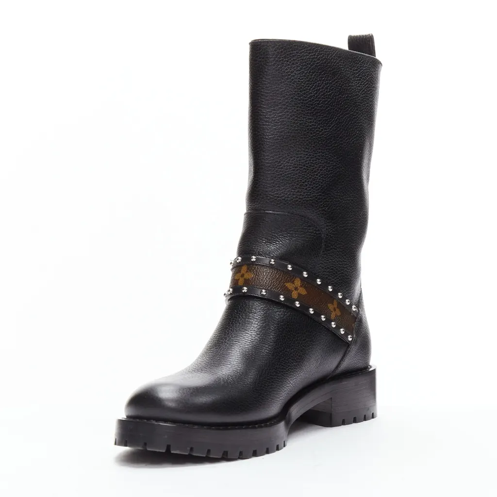 Louis Vuitton Pearl Cone Heel Boots Black Leather Very good - Model View