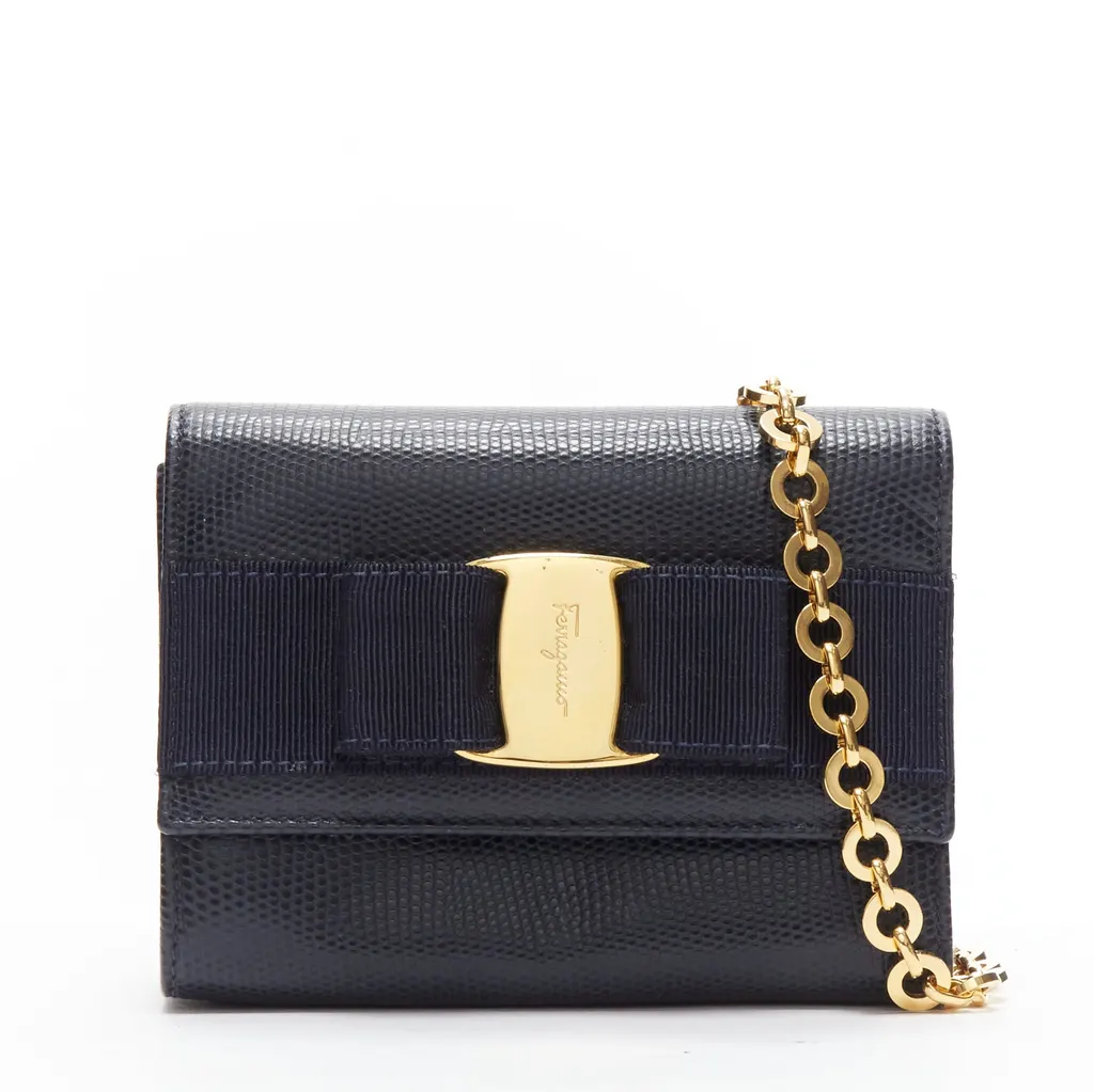 Salvatore Ferragamo Vara Bow Black Leather Very good - Front View