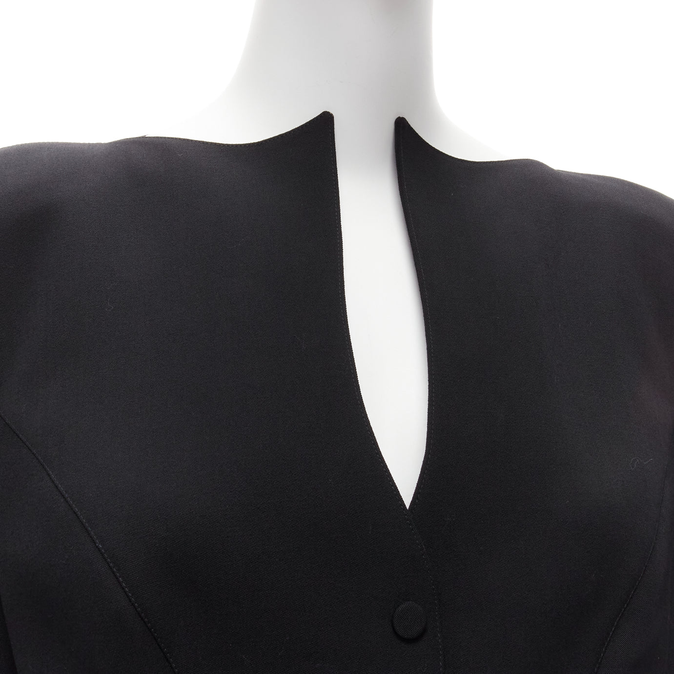 Thierry Mugler Velvet Peplum Jacket - Detail 2