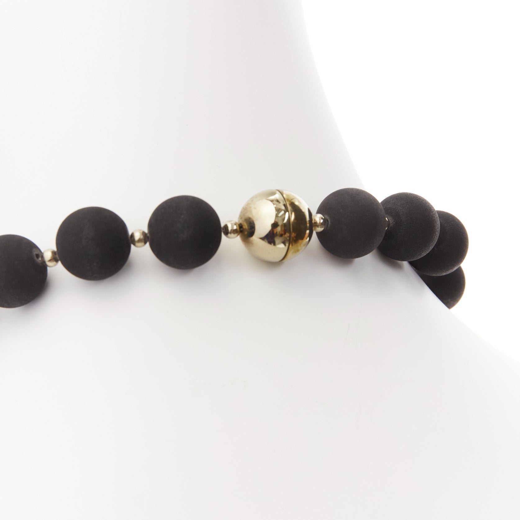 Givenchy Shark Tooth Necklace - Detail 2