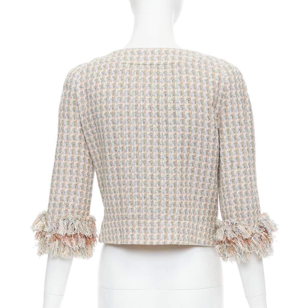 Chanel Rose Tweed Cropped Jacket - Detail 1