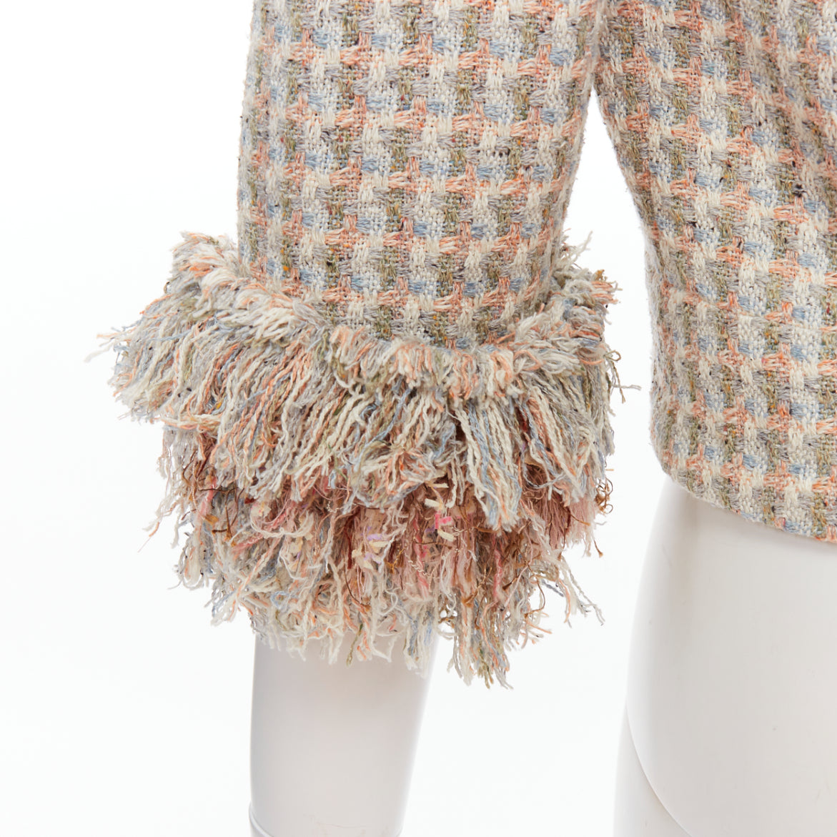 Chanel Rose Tweed Cropped Jacket - Image 11