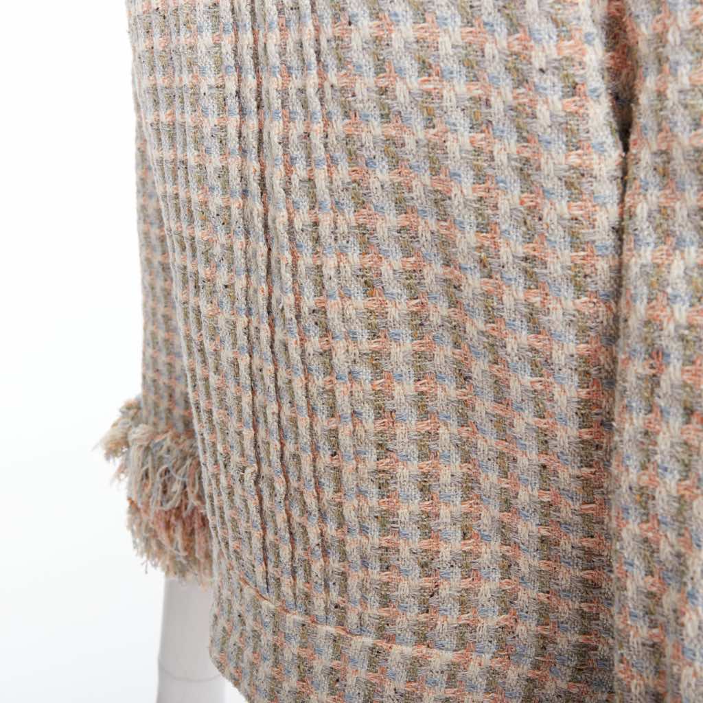 Chanel Rose Tweed Cropped Jacket - Image 12
