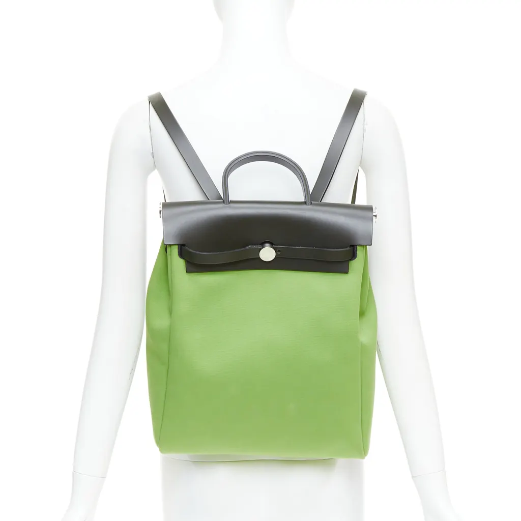 Hermès Herbag A Dos Green Leather Good - Back View