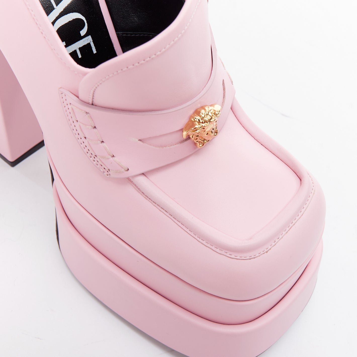 Versace Juno - Detail 2