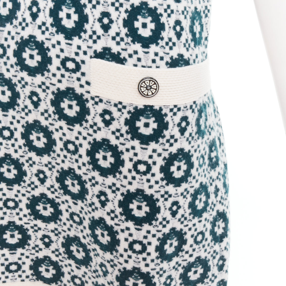 Chanel Mosaic Polo Dress - Detail 2