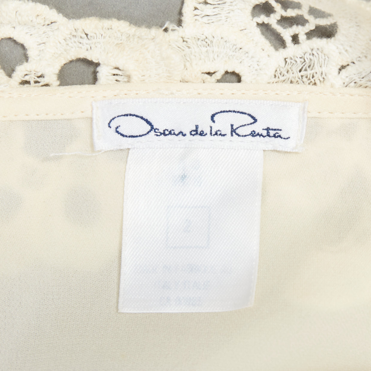 Oscar De La Renta Floral Lace Blouse - Image 10