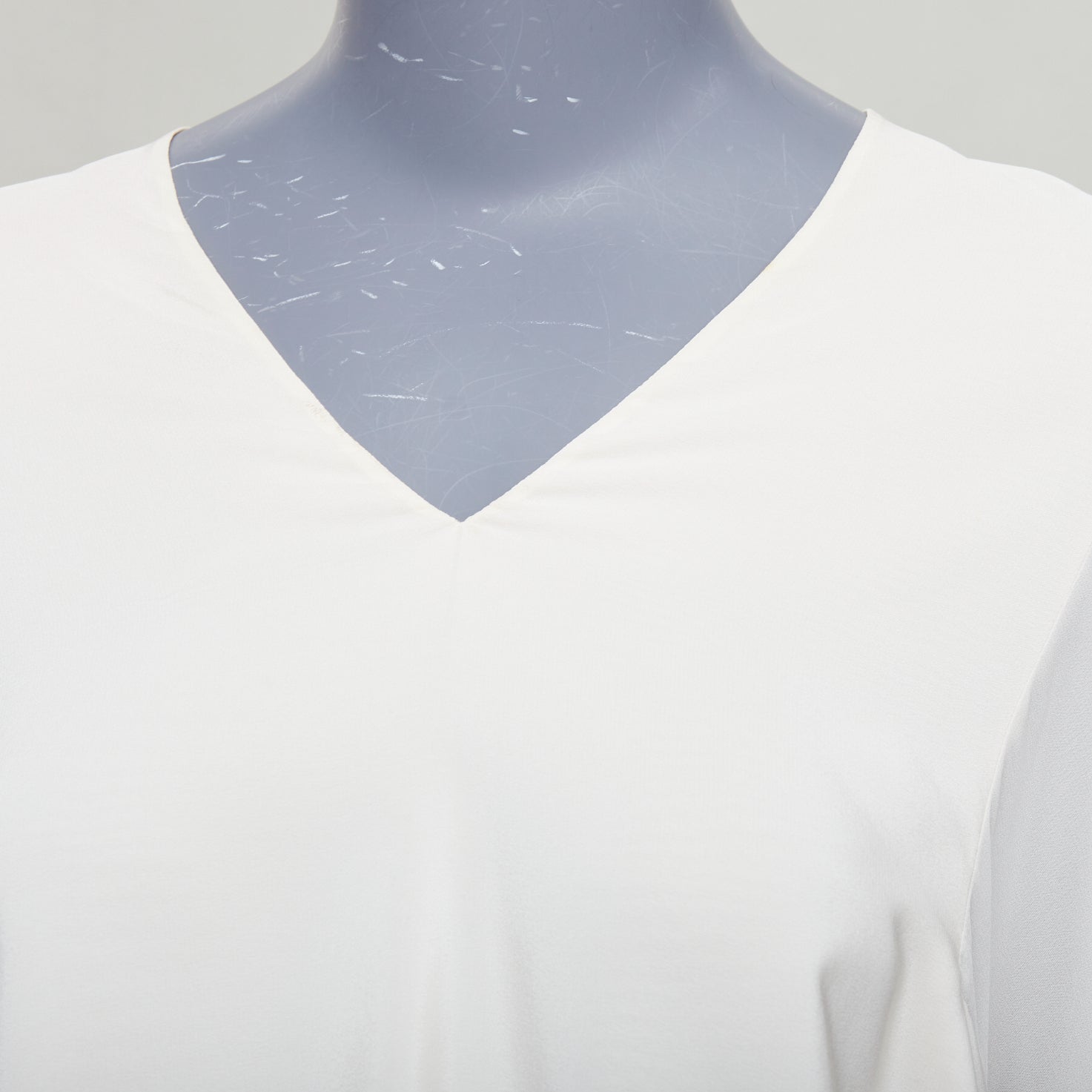 Chloe Eyelet Trim Blouse - Detail 2