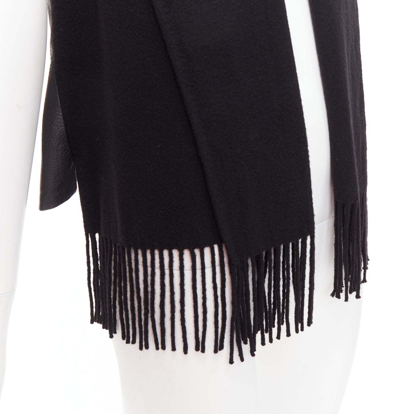 Hermès Scarf Design Vest - Detail 2