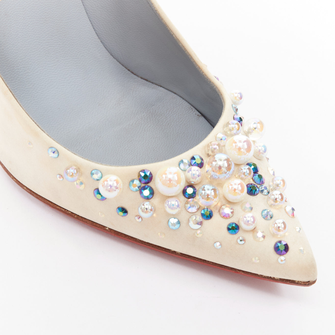 Christian Louboutin Pearl Bridal Pumps - Detail 2