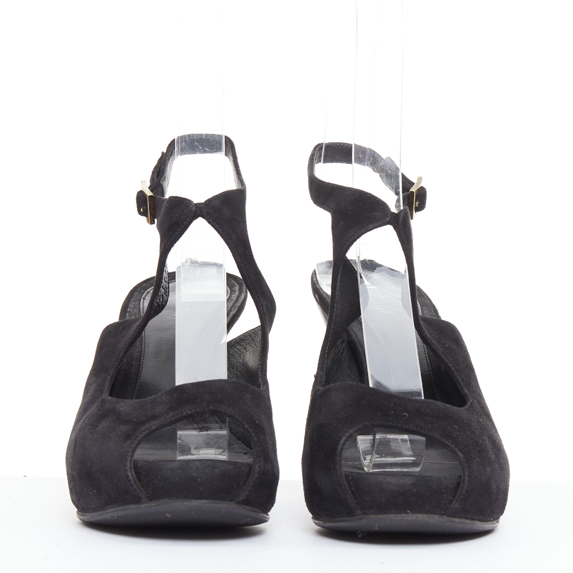 Fendi Gold Buckle Pumps - Image 6