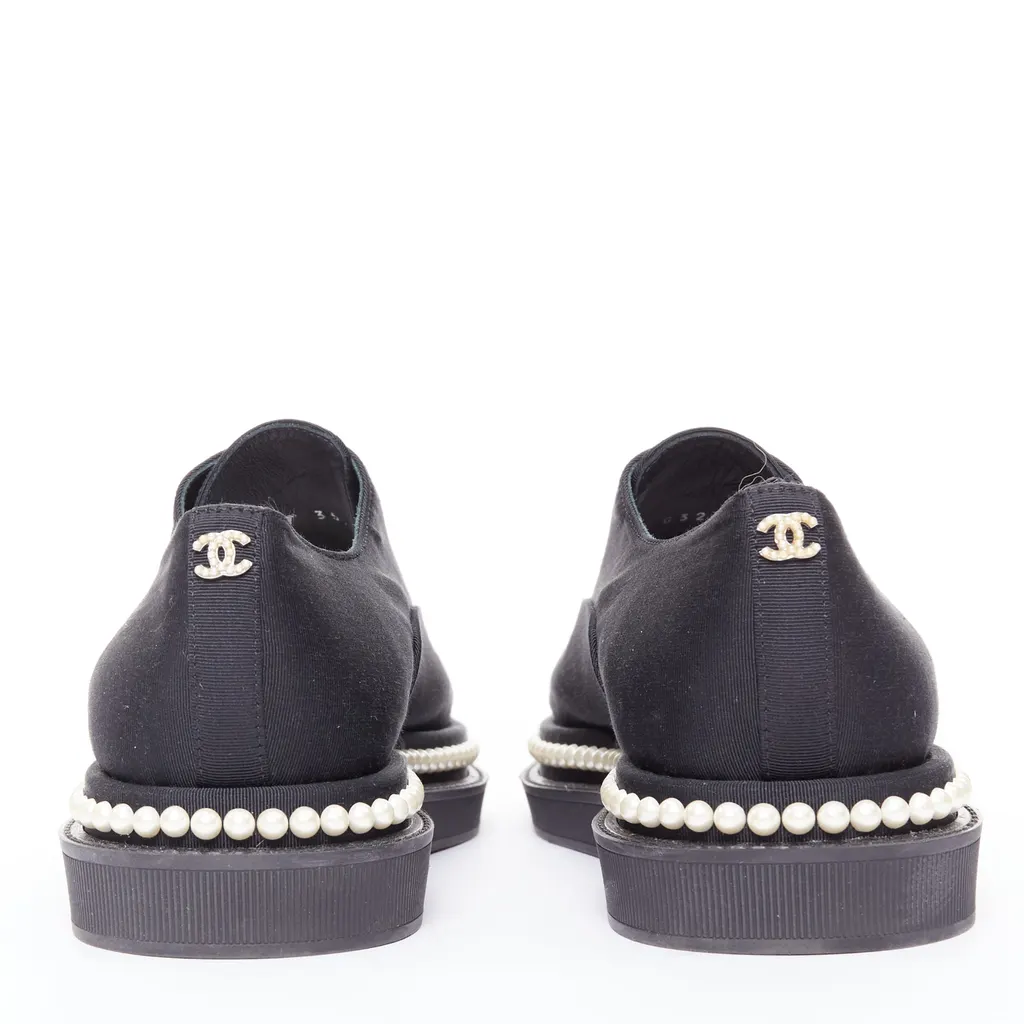Chanel Pearl Trim Oxfords Black Very good - Box View