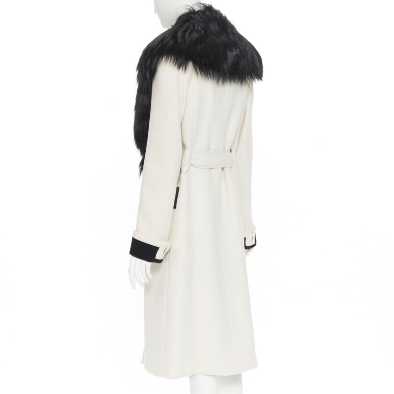 Tom Ford White Fox Fur Robe Coat - Detail 2