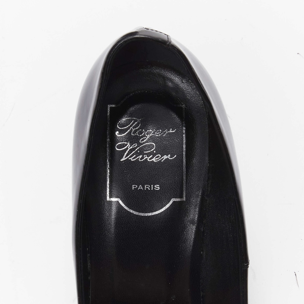 Roger Vivier Buckle Curved Pumps - Image 11