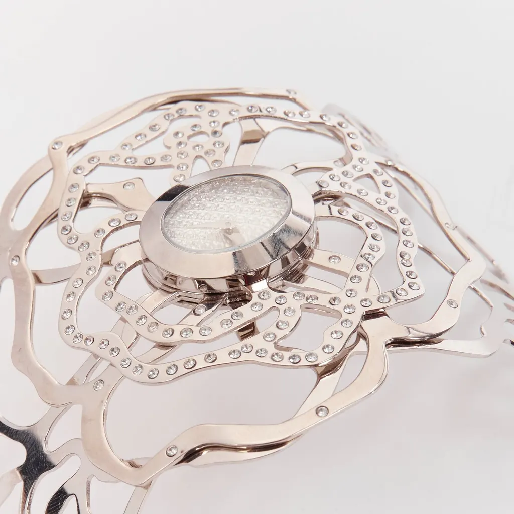 Valentino Crystal Flower Watch Silver Good - Inside View