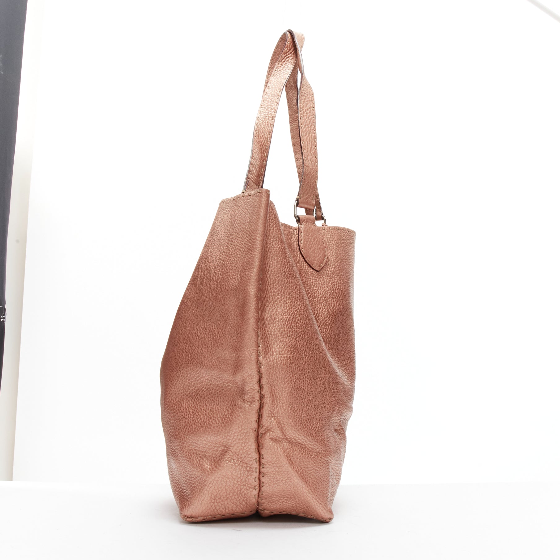 Fendi Peekaboo Wool Bag - 4