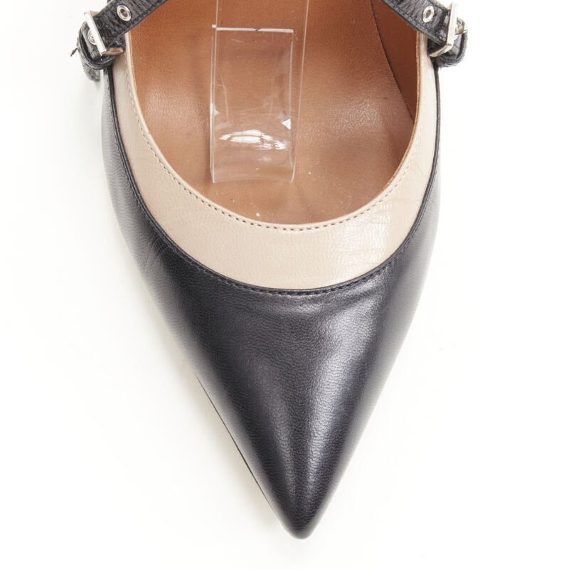 Valentino Garavani Grommet Harness Pumps - Detail 1