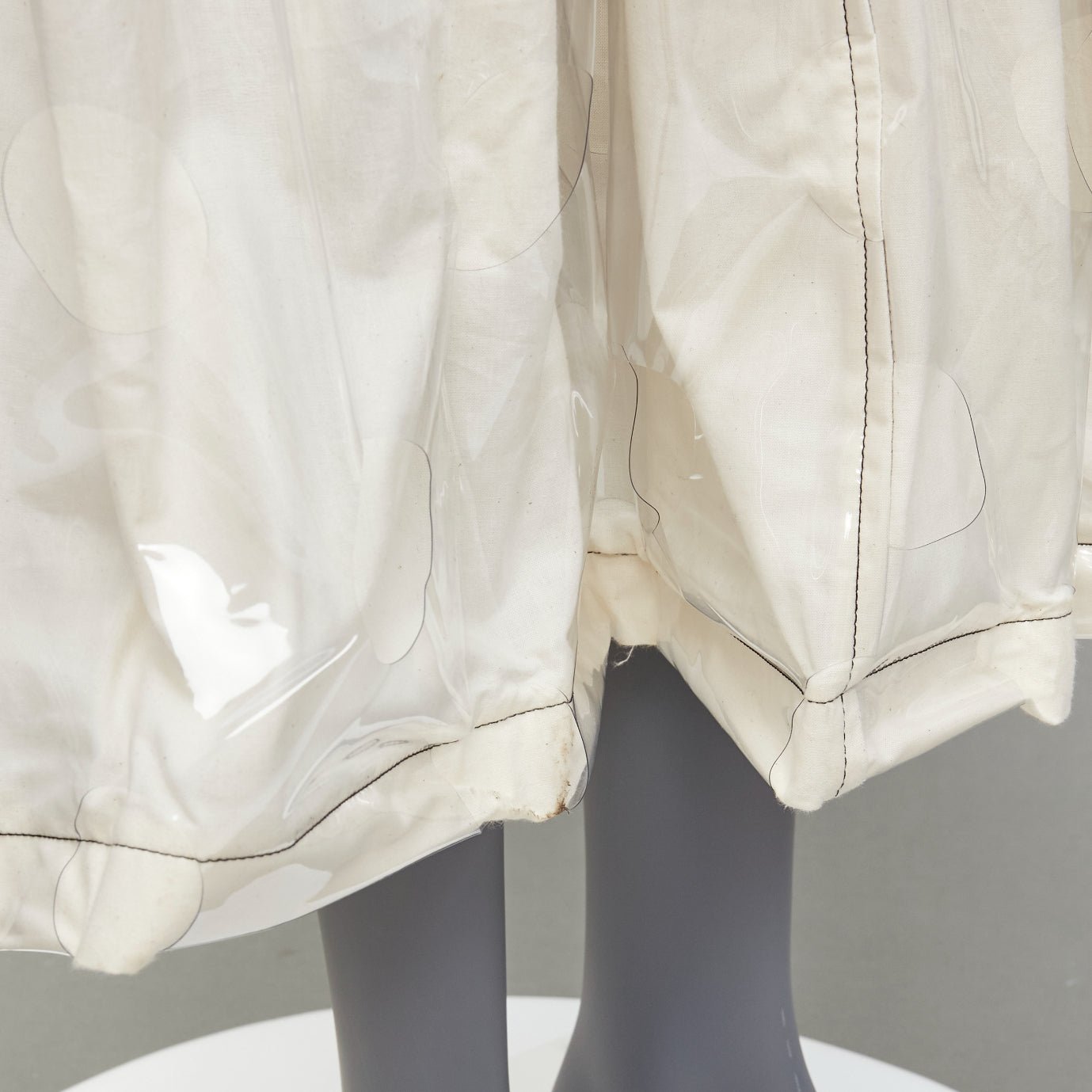 Comme Des Garcons Laminated Canvas Skirt - Detail 1