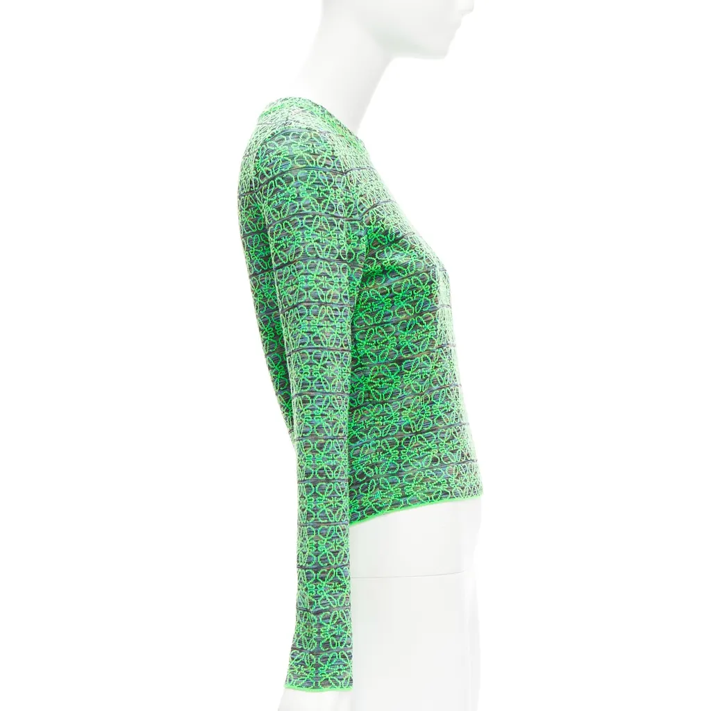 Loewe Anagram Cropped Sweater Green Wool Never worn - Model View
