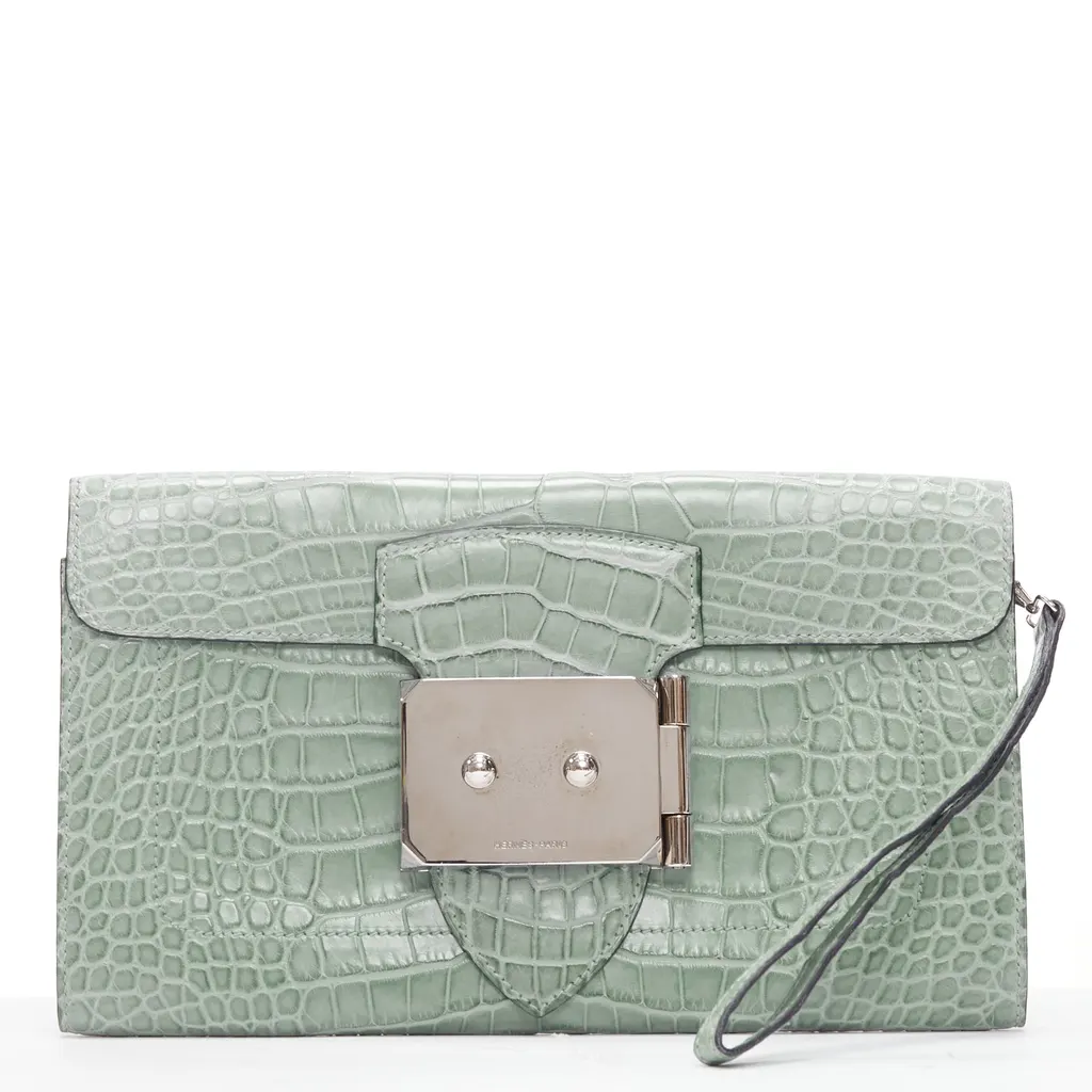 Hermès Goodlock Green Leather Good - Front View