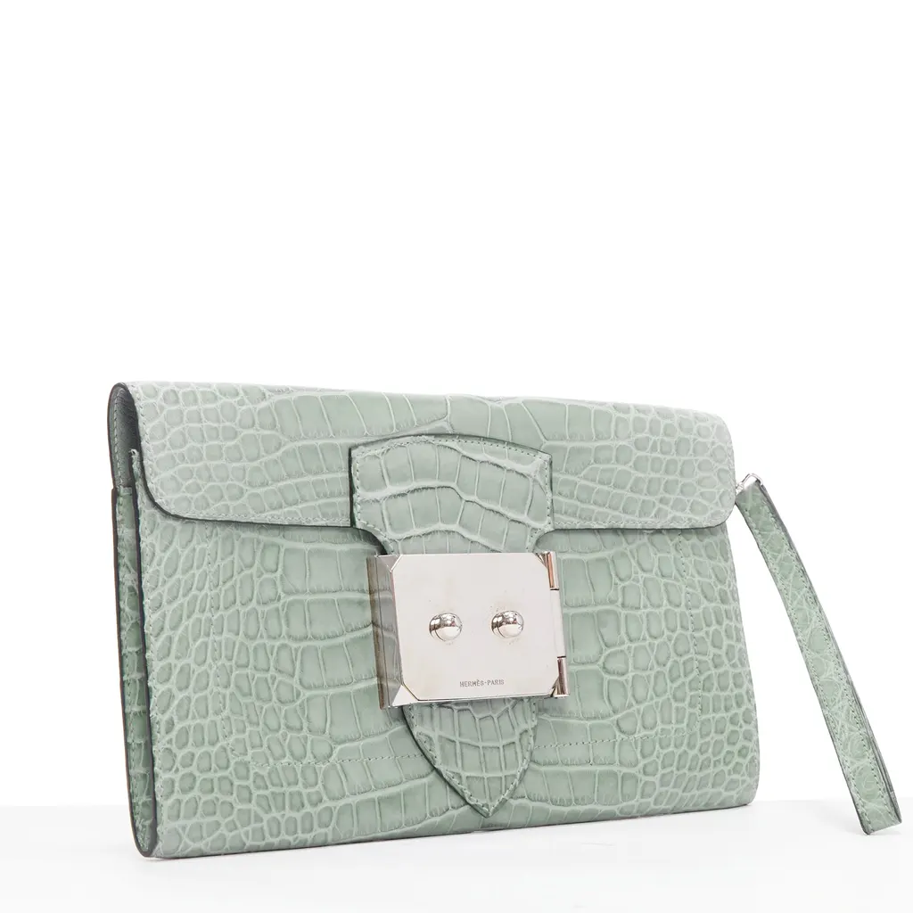 Hermès Goodlock Green Leather Good - Inside View