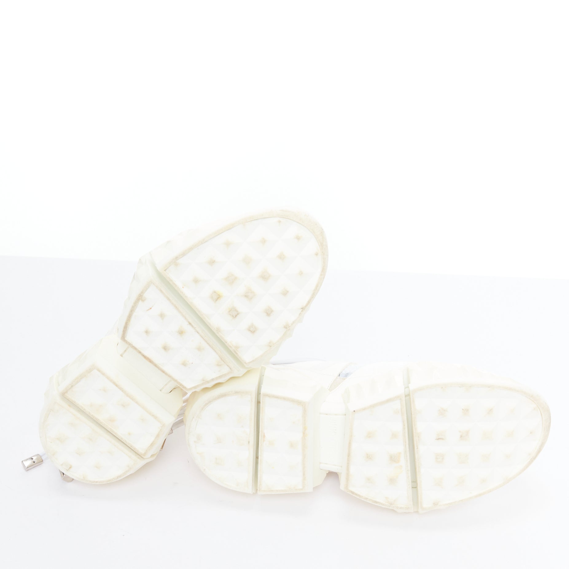 Jimmy Choo Diamond Trail - Image 13