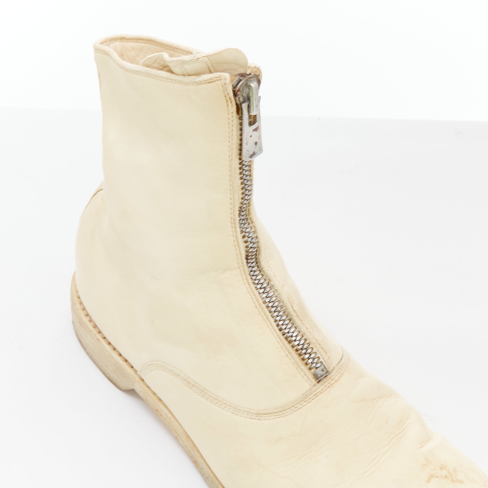 Guidi Wedge Round Toe Boots - Detail 2