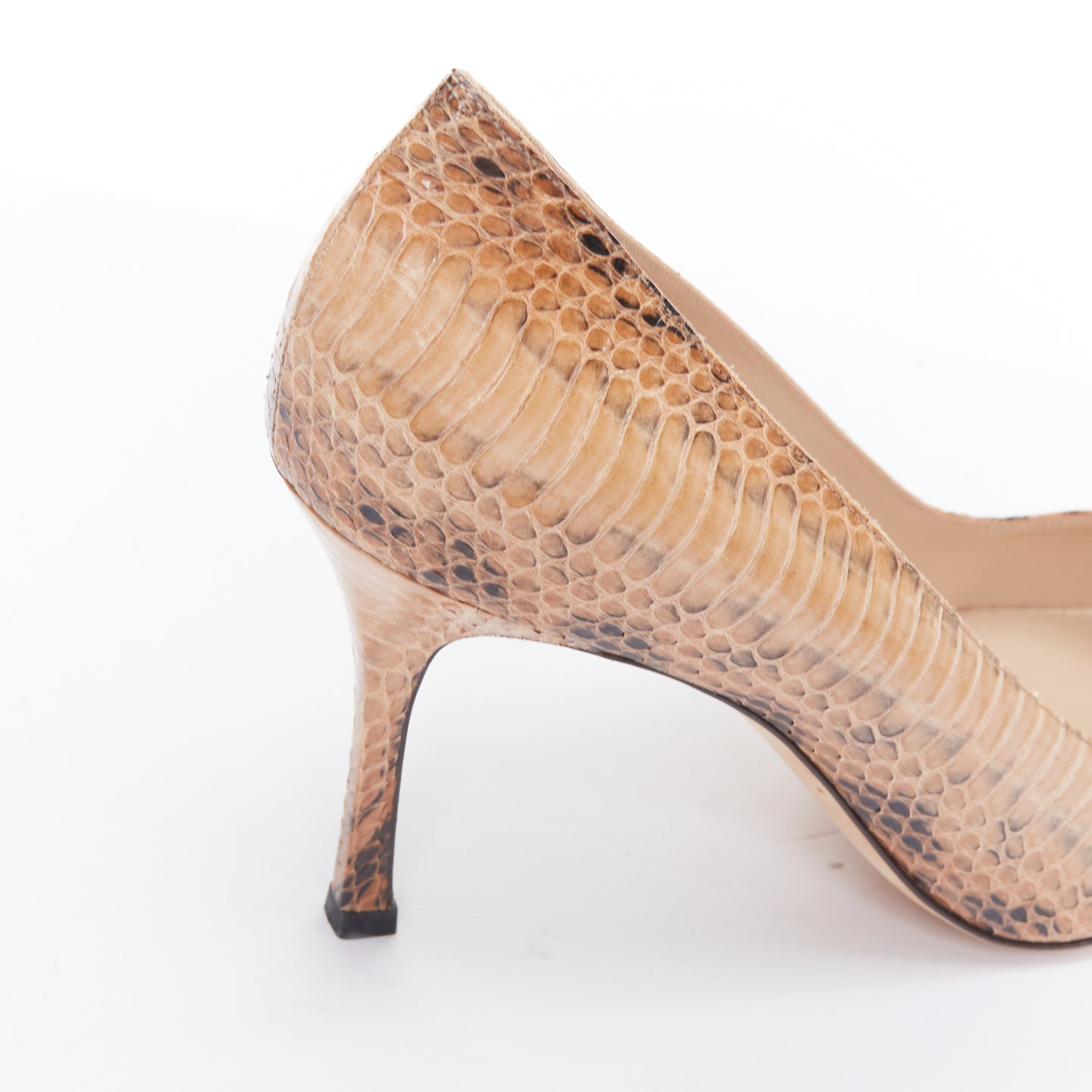Manolo Blahnik Scaled Slim Pumps - Image 10