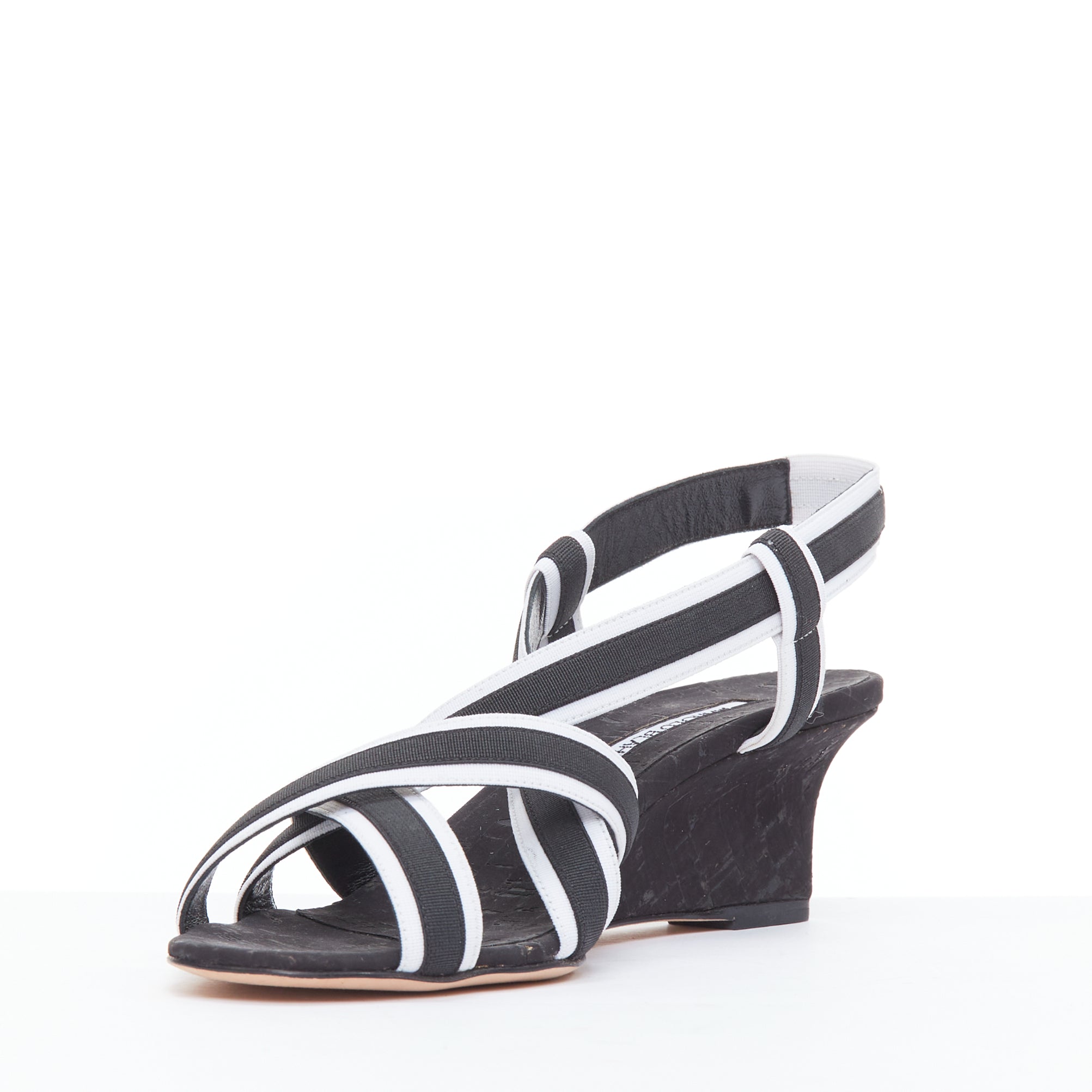 Manolo Blahnik Lasti - 4